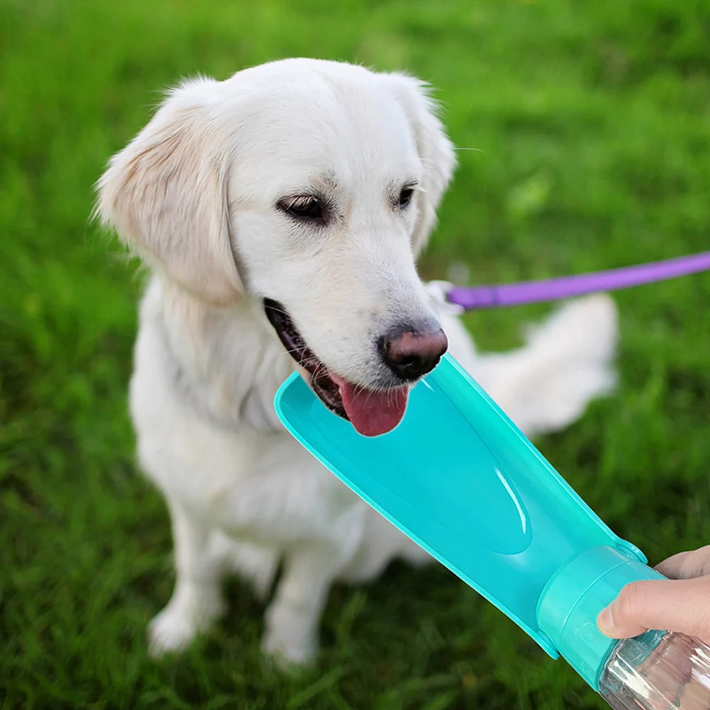 🐶 Portable Dog Water Bottle with Leak-Proof System – Easy Hydration on Any Walk